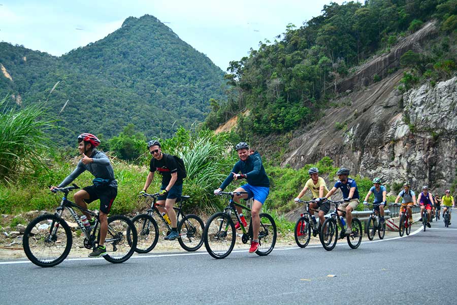 Vietnam Cycling Tour along the Central Coast 12 Days